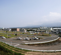 えびの高原ドライビングスクール